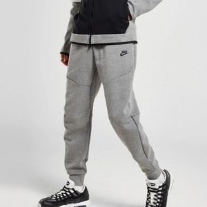 Nike tech fleece sweatpants